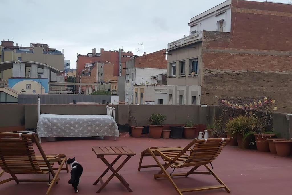 Small Room In Sants With Huge Terrace Barcelone Extérieur photo